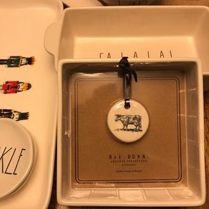 Rae Dunn Farmhouse Line Napkin Holder